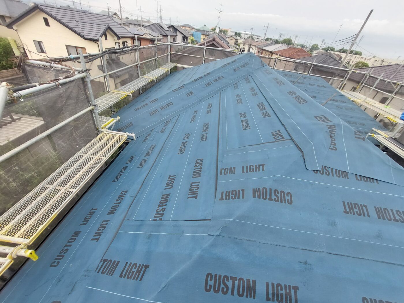 住宅の屋根工事